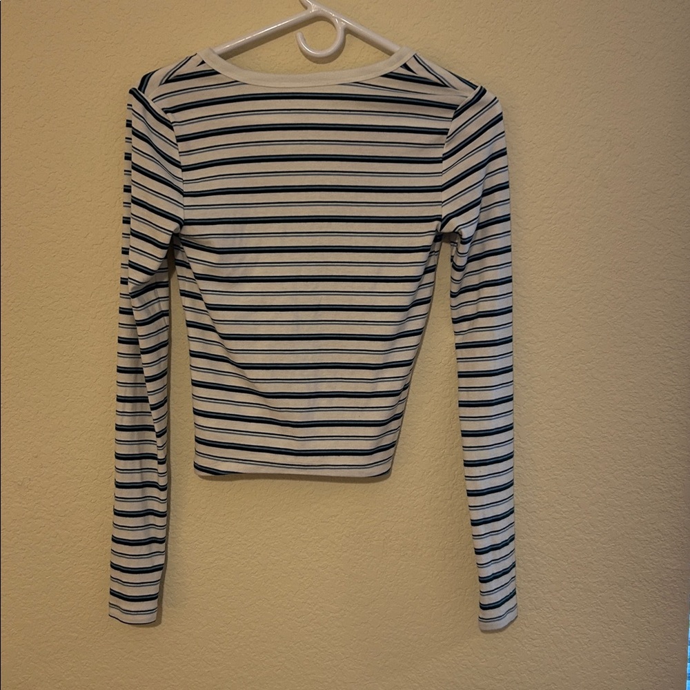 Striped button tops - Picture 5 of 5